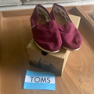 Burgundy/Deep red Toms size 8.5
